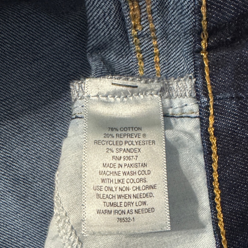 Women's Blue Jeans - Picture 6 of 7